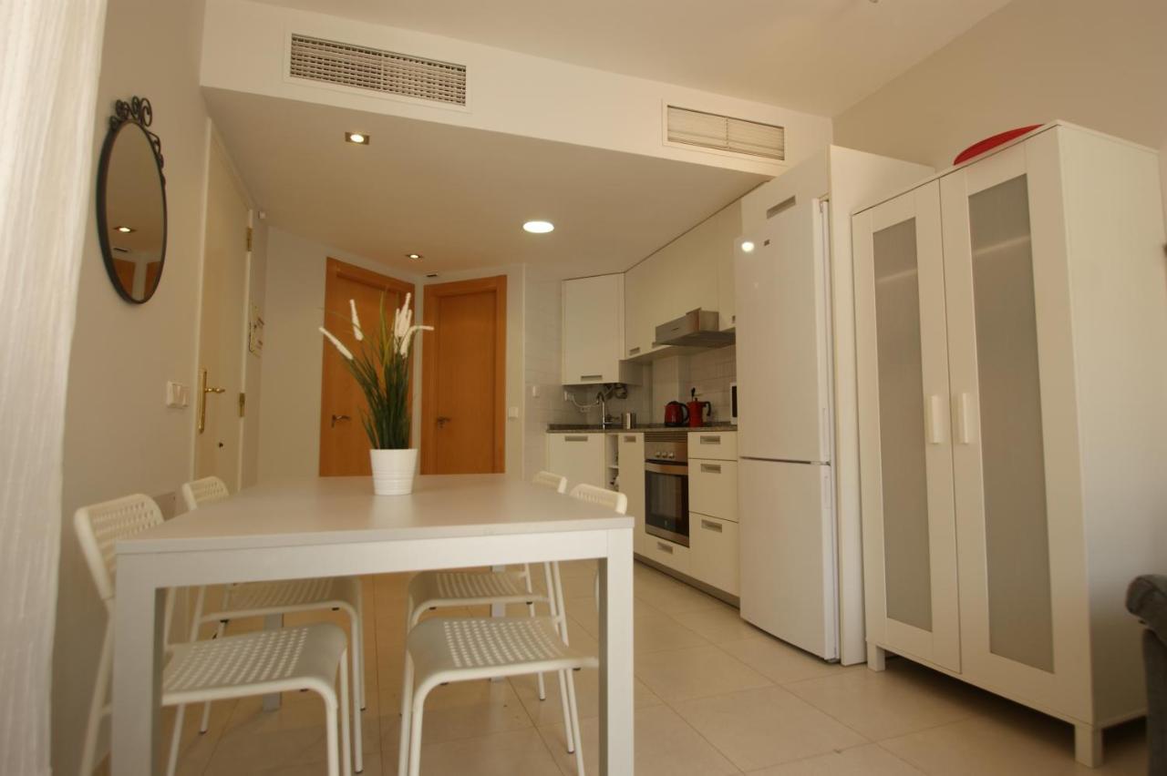 Apartamento En Vera A 300 M De La Playa, Con Patio Y Salida Directa A Calle Экстерьер фото