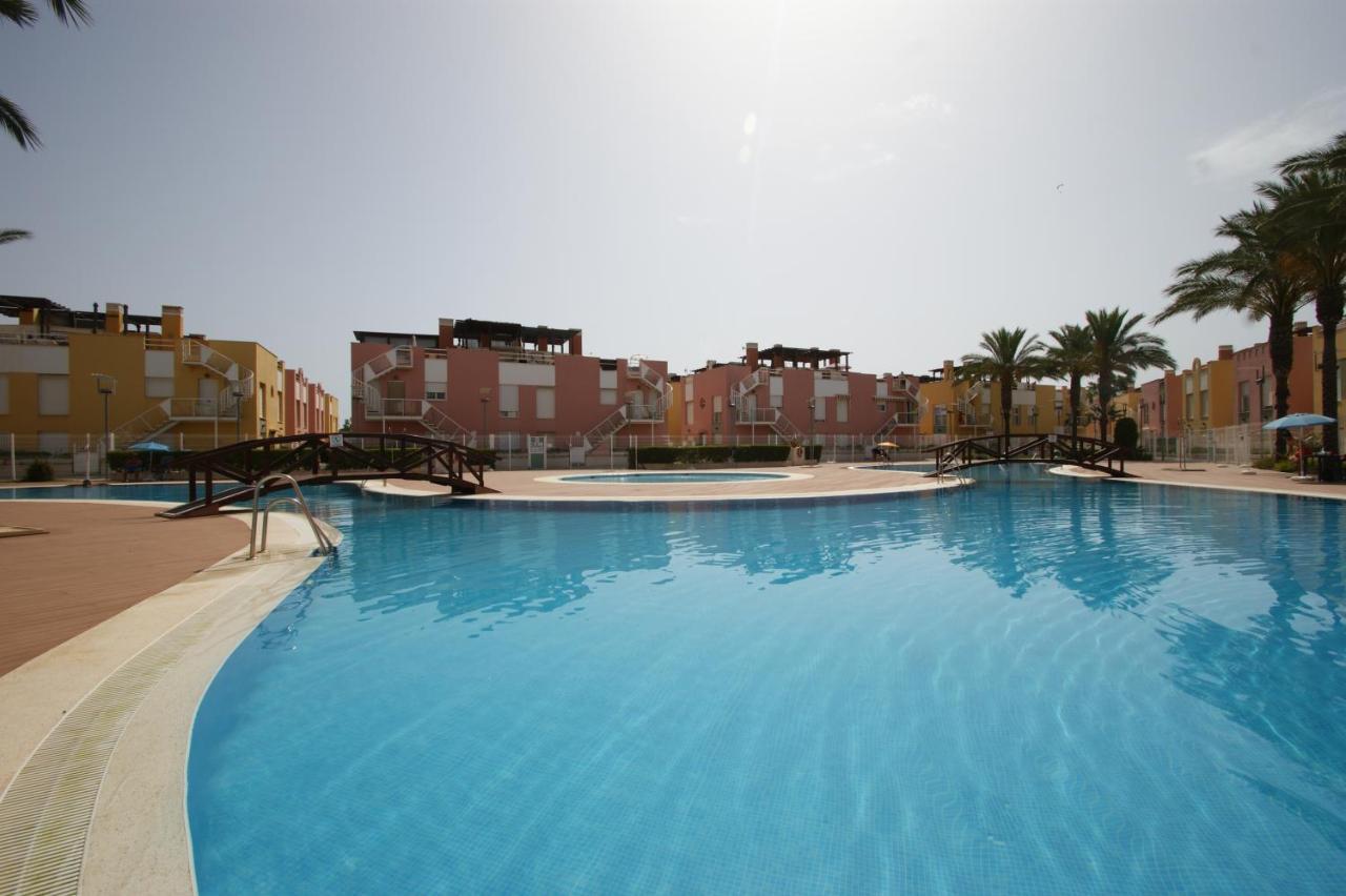 Apartamento En Vera A 300 M De La Playa, Con Patio Y Salida Directa A Calle Экстерьер фото