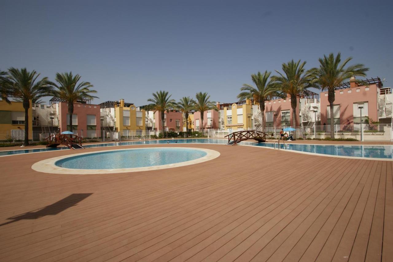 Apartamento En Vera A 300 M De La Playa, Con Patio Y Salida Directa A Calle Экстерьер фото